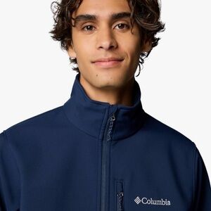 Columbia Men's Ascender Softshell Jacket ~ Collegiate Navy